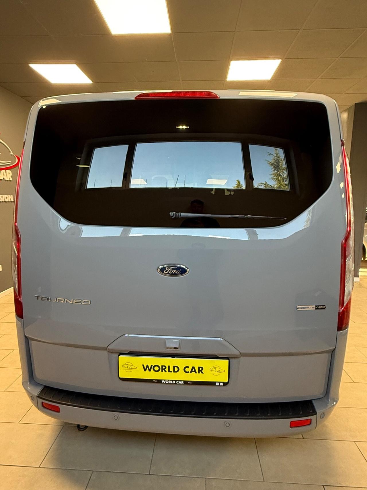 Ford Tourneo Custom 9 posti 150CV MHEV PC Titanium