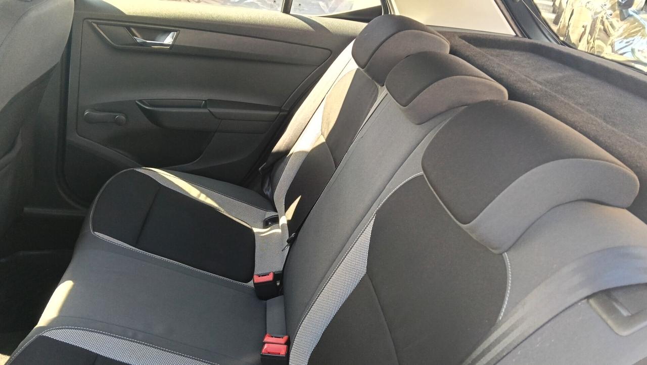 SKODA FABIA 1.2 BENZ-GARANZIA FULL