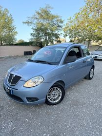 Lancia Ypsilon 1.2 Platino TETTO APRIBILE