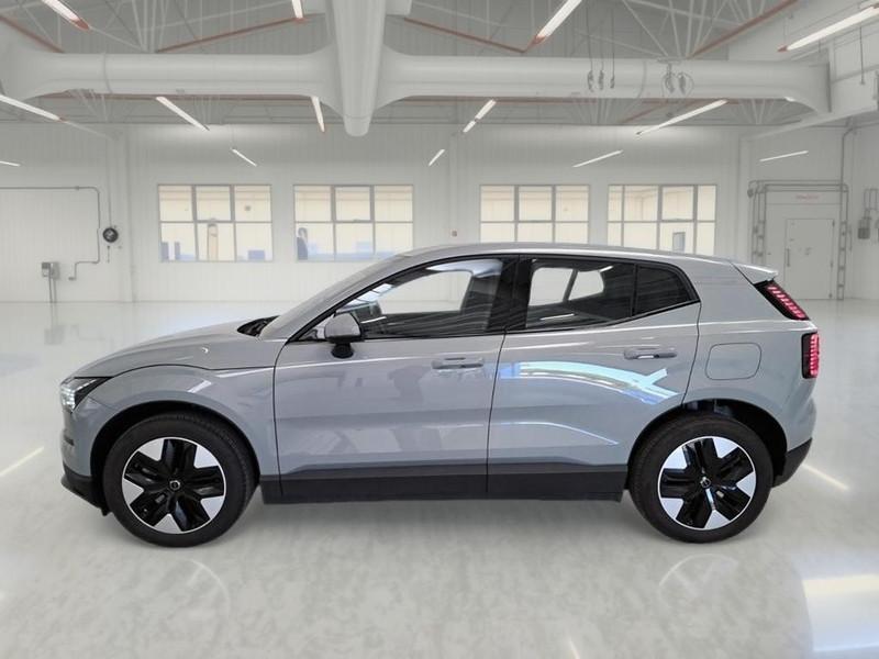 VOLVO EX30 Single Motor Extended Range Core