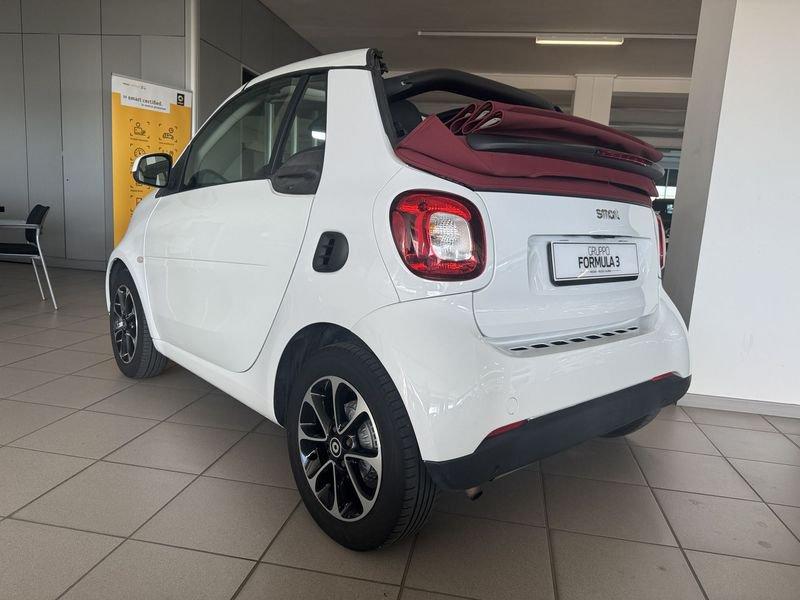 smart fortwo fortwo 70 1.0 twinamic cabrio Passion