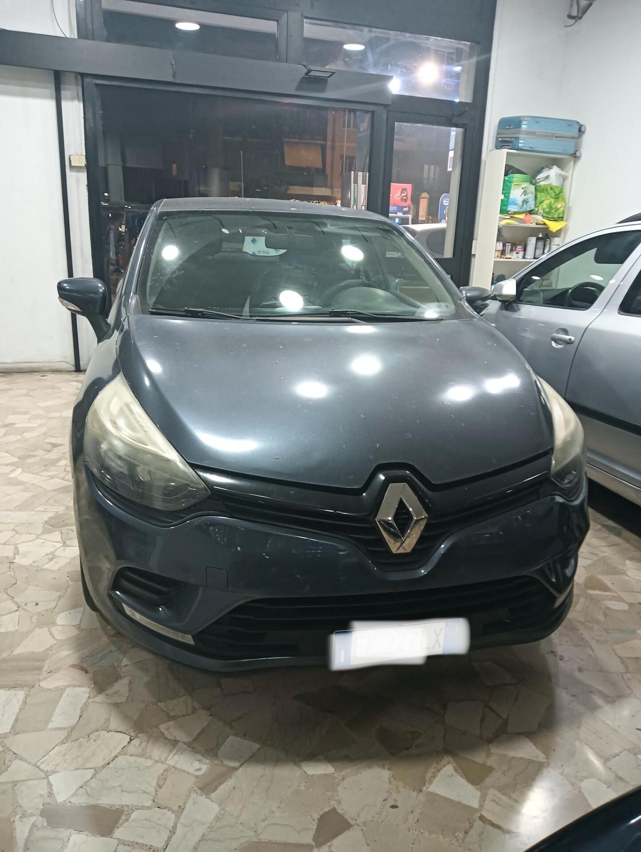 Renault Clio 1.2 75CV 5 porte Zen EURO 6