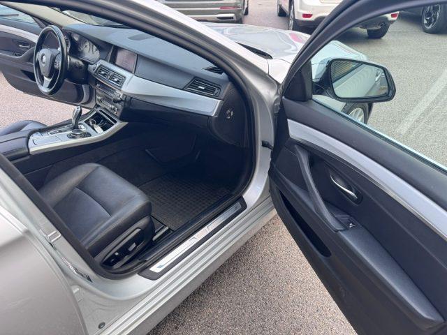 BMW 520 d xDrive Touring Luxury 4x4 UNICO PROPRIETARIO