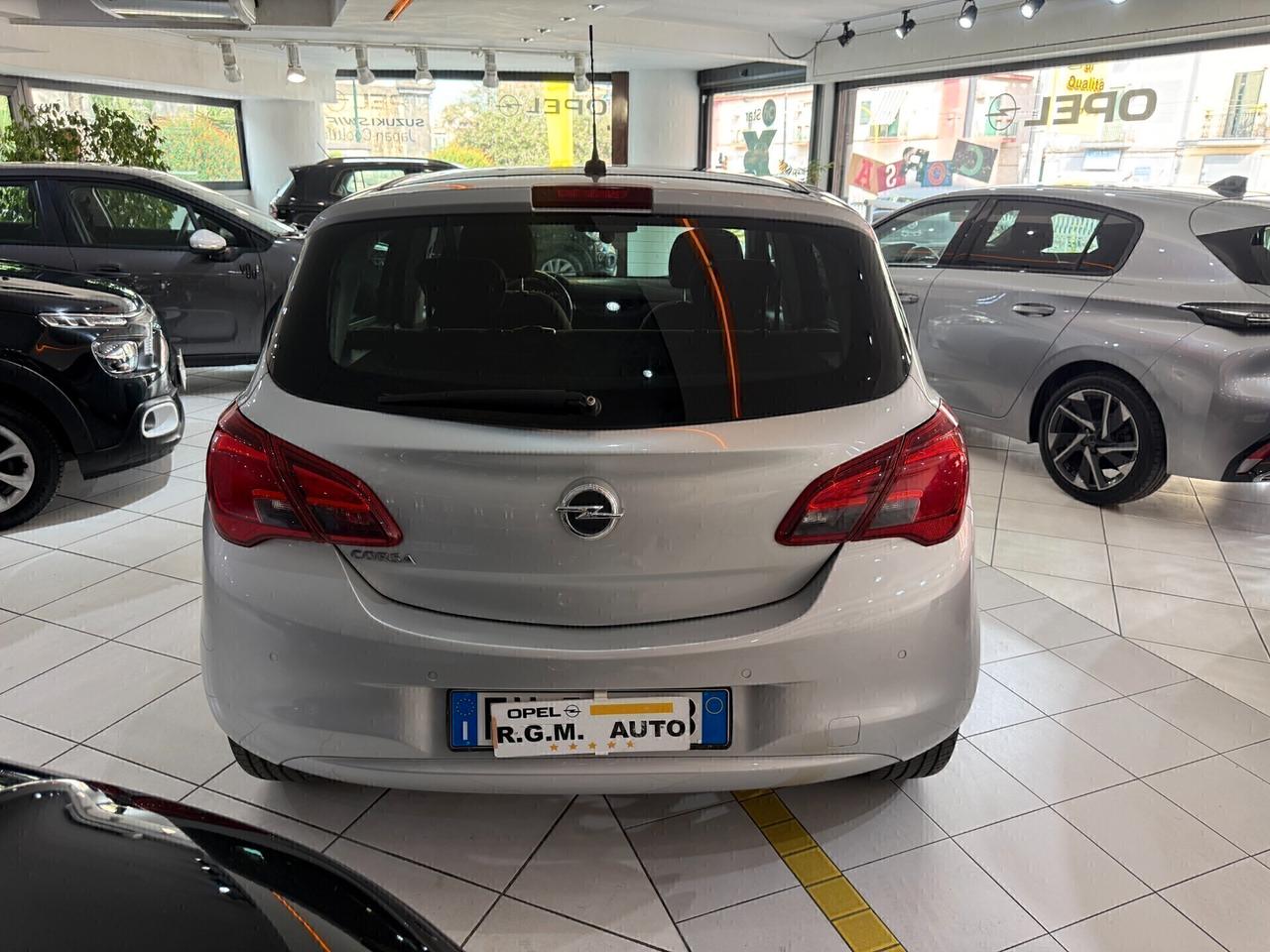 Opel Corsa 1.4 5 porte Innovation KM 81826