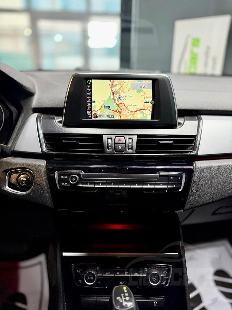 BMW 218 i Active Tourer Luxury auto