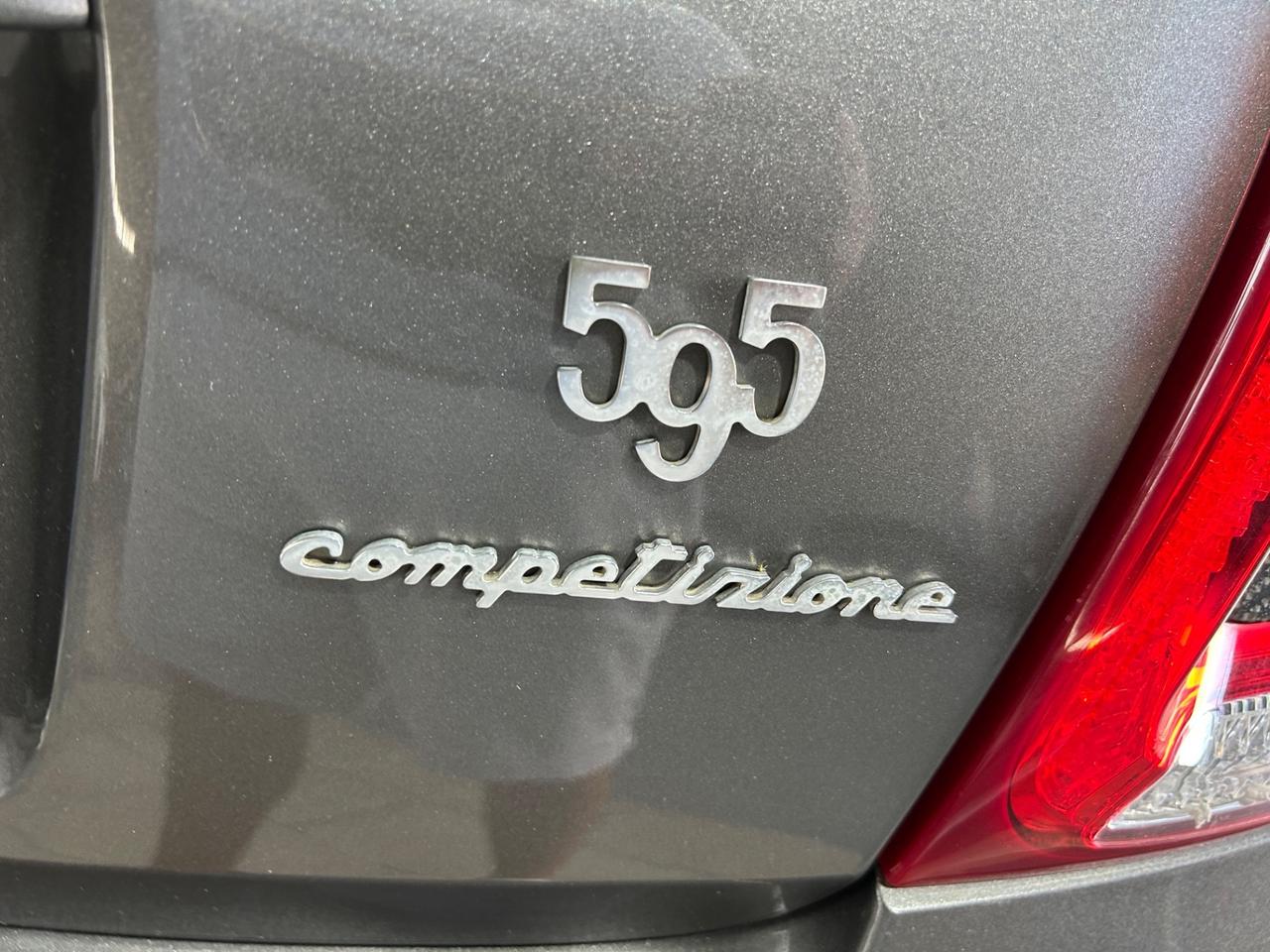 Abarth 595 C 1.4 Turbo T-Jet 160 CV MTA Competizione