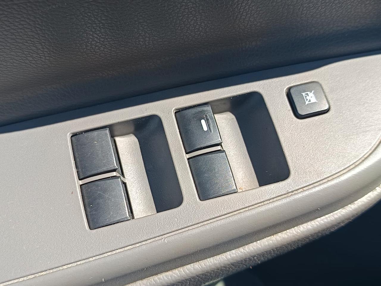 Mitsubishi L200 2017 - 2.4D 4X4 Lb automobili