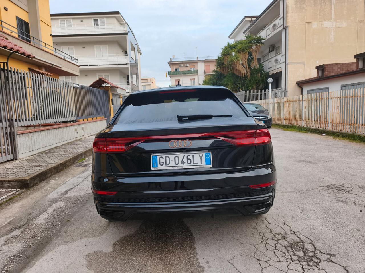 Audi Q8 50 TDI 286 CV quattro tiptronic Sport Total black s-line