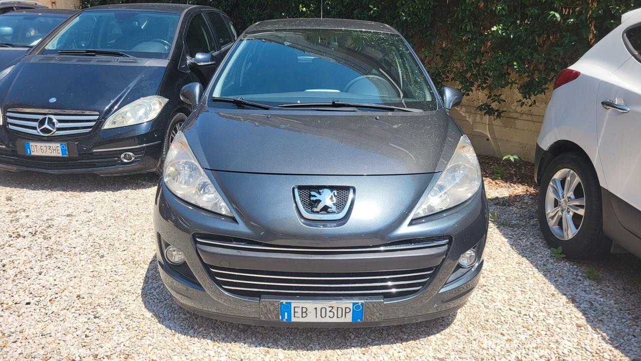 Peugeot 207 1.4 VTi 95CV 5p. XS