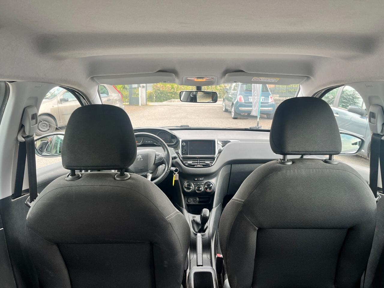 Peugeot 208 PureTech 82 5 porte Allure