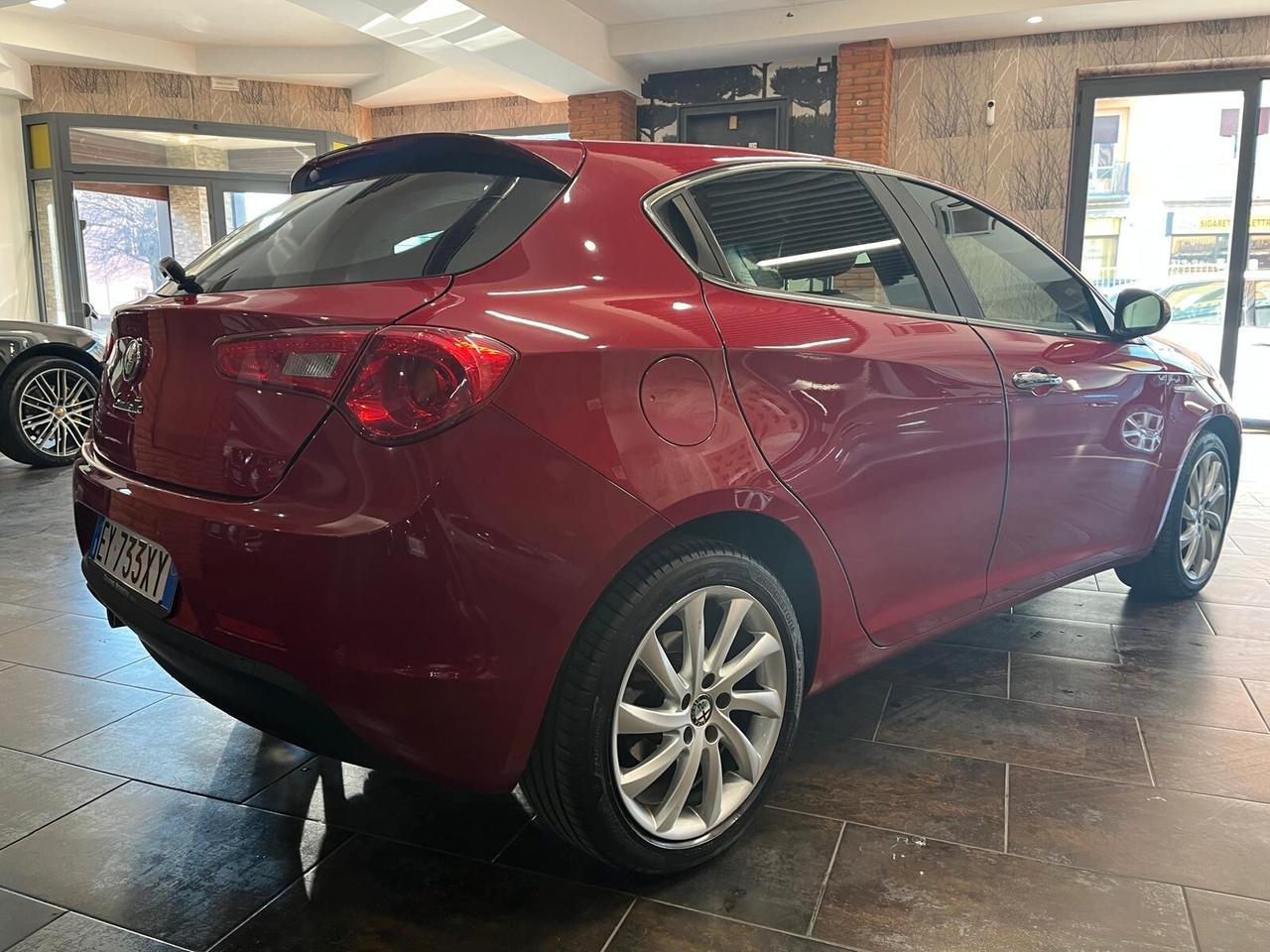 Alfa Romeo Giulietta 1.6 JTDm-2 105 CV Exclusive