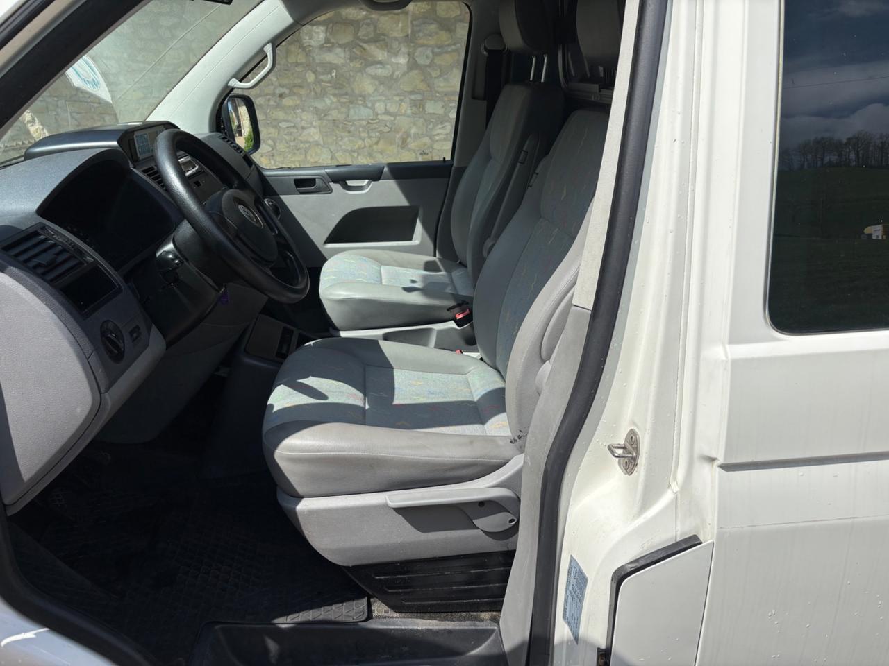 Volkswagen T5 Transporter 2.5 TDI 131 CV