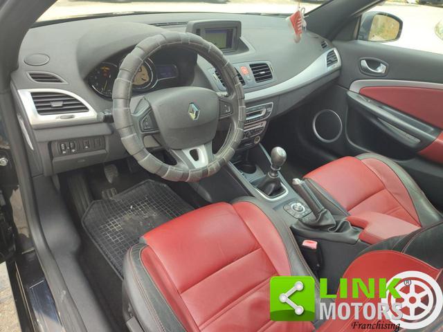 RENAULT Megane Mégane C-C 1.5 dCi 110CV Luxe