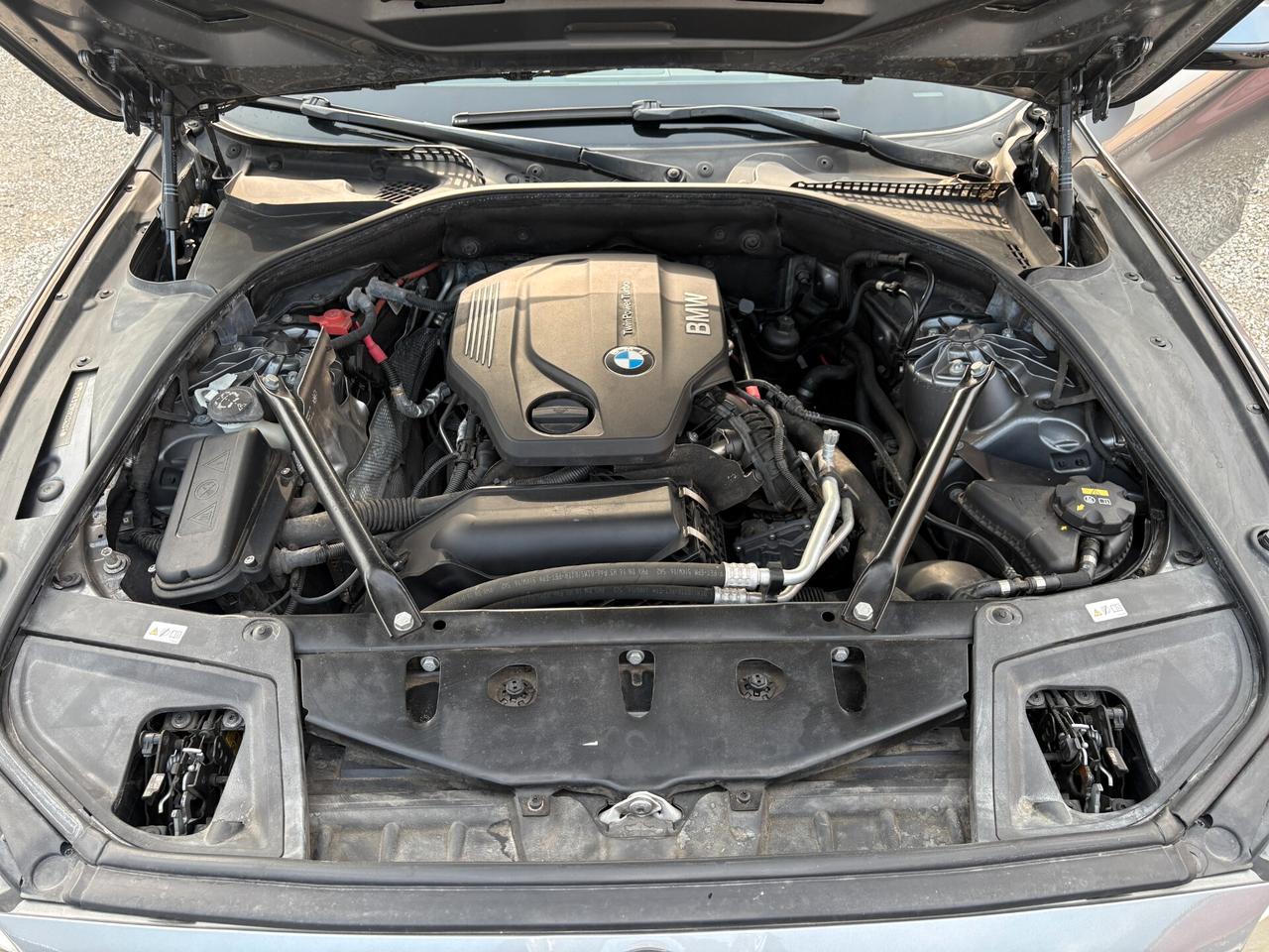 Bmw 520d xDrive Touring Msport -Full