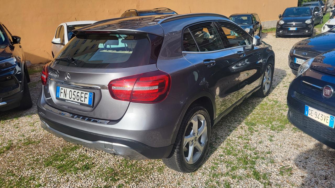 Mercedes-benz GLA 200 d Automatic Sport