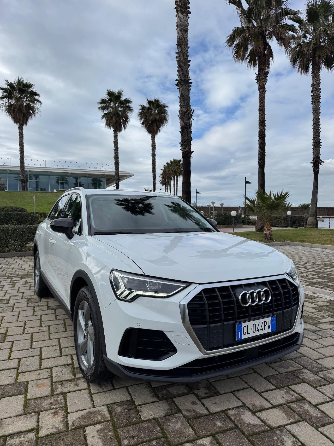 Audi Q3 45 TFSI e S tronic