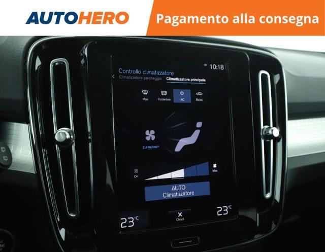 VOLVO XC40 T2 Geartronic Momentum