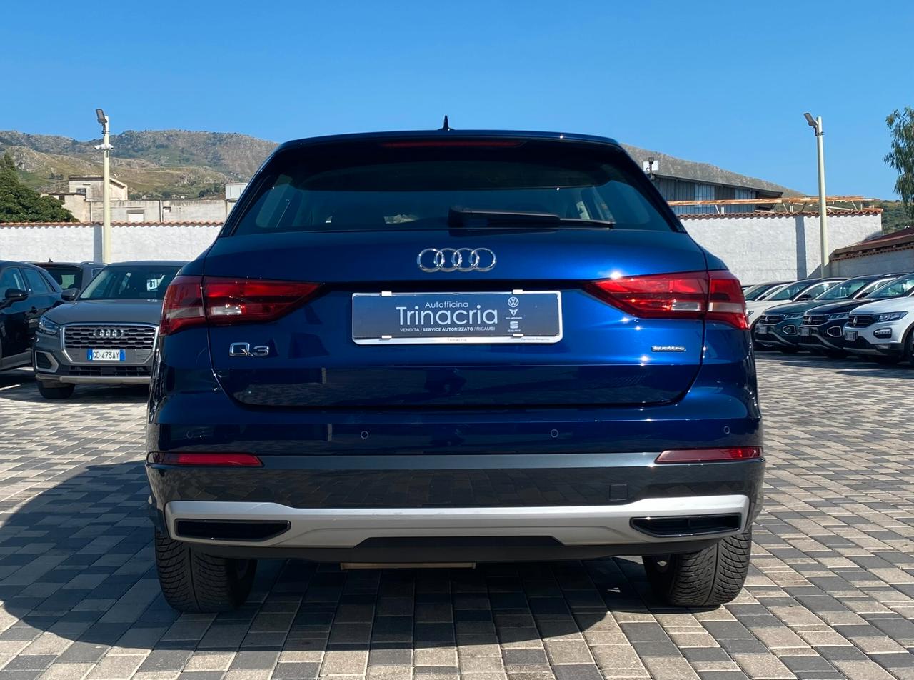 Audi Q3 Business Advanced 2.0 TDI 150CV s-tronic quattro 35