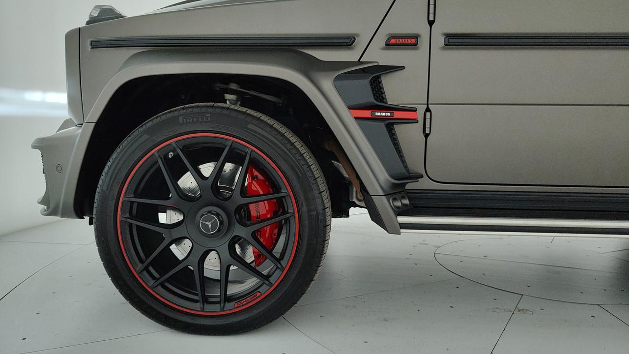 Mercedes-Benz G AMG 63 585cv auto