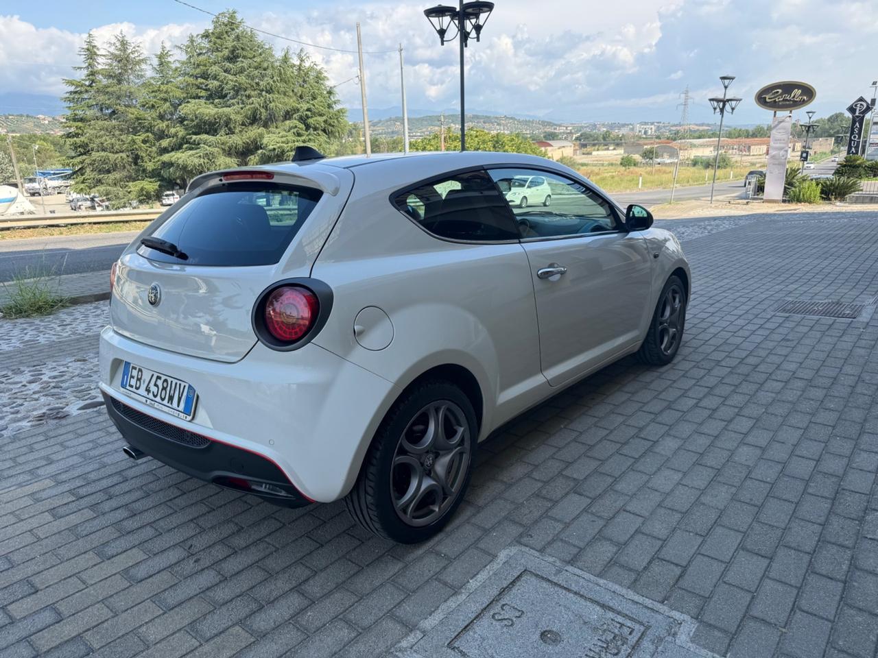 Alfa Romeo MiTo 1.4 T 120 CV GPL Distinctive Premium Pack