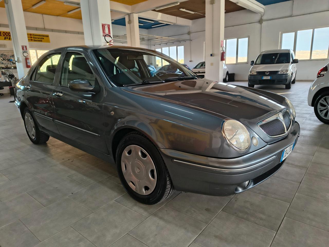 Lancia Lybra 1.9 JTD cat Intensa
