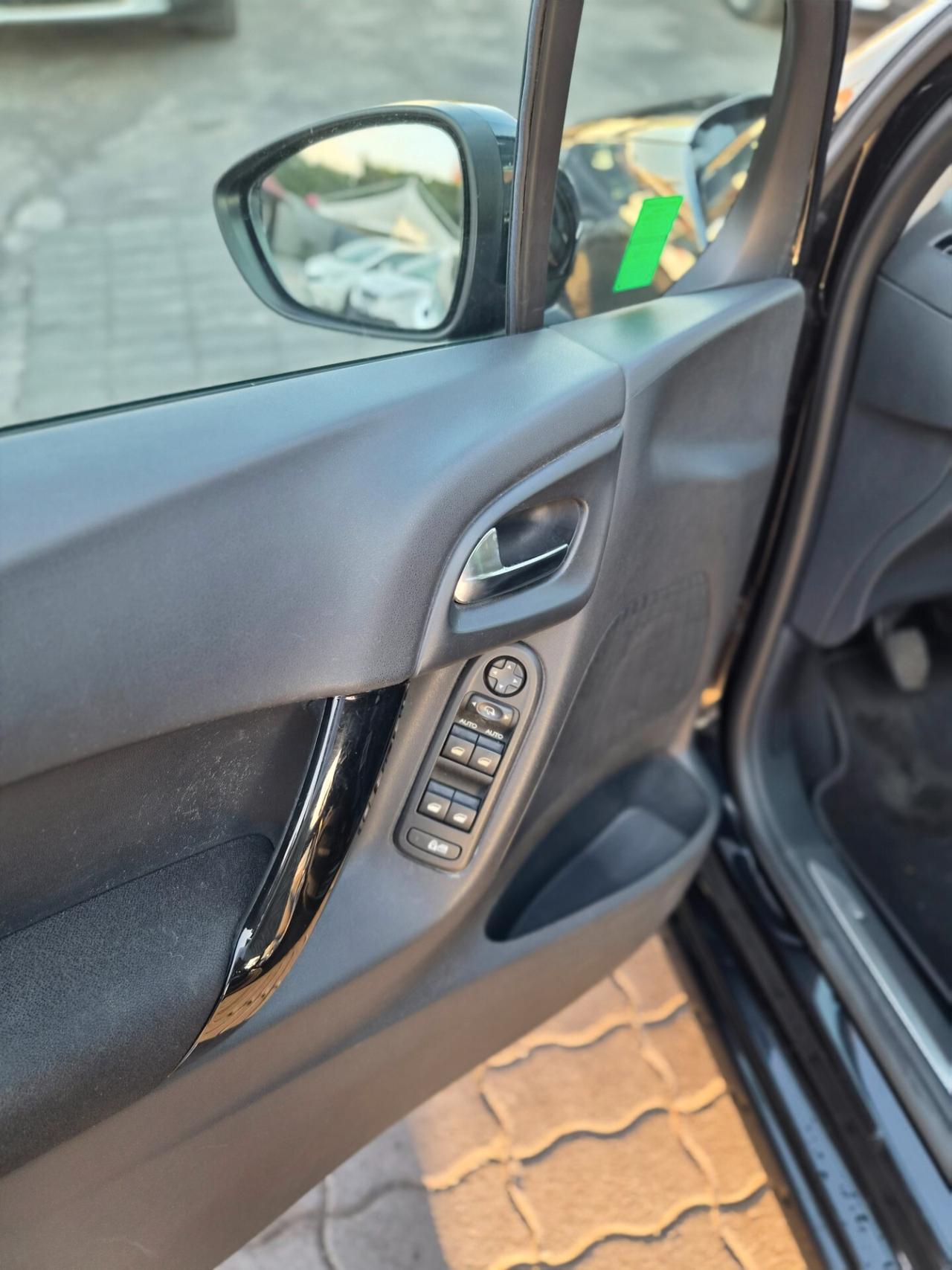 Citroen C3 1.6 e-HDi 90 Exclusive