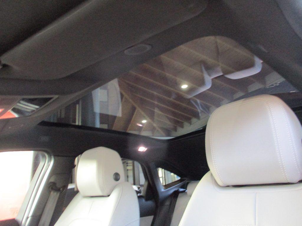 Jaguar E-Pace 2.0 I4 200 CV AWD Auto R-Dynamic S