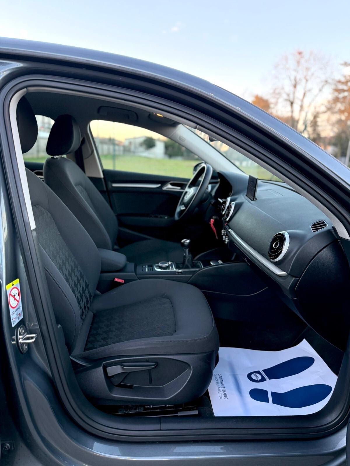 Audi A3 1.6 TDI ultra Attraction