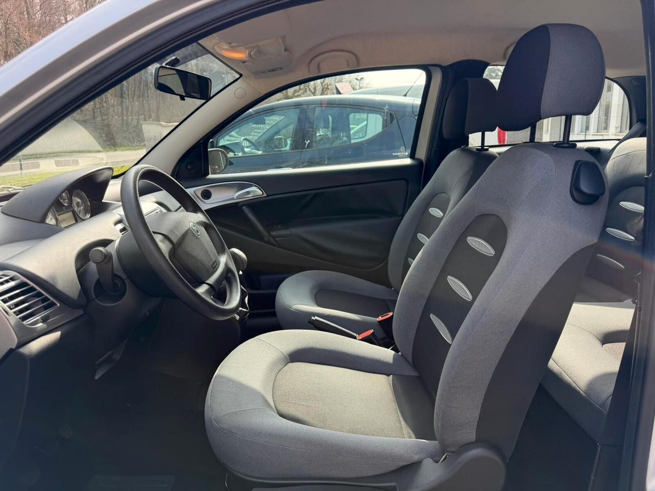 Lancia Ypsilon 1.2 Oro UNICO PROPRIETARIO