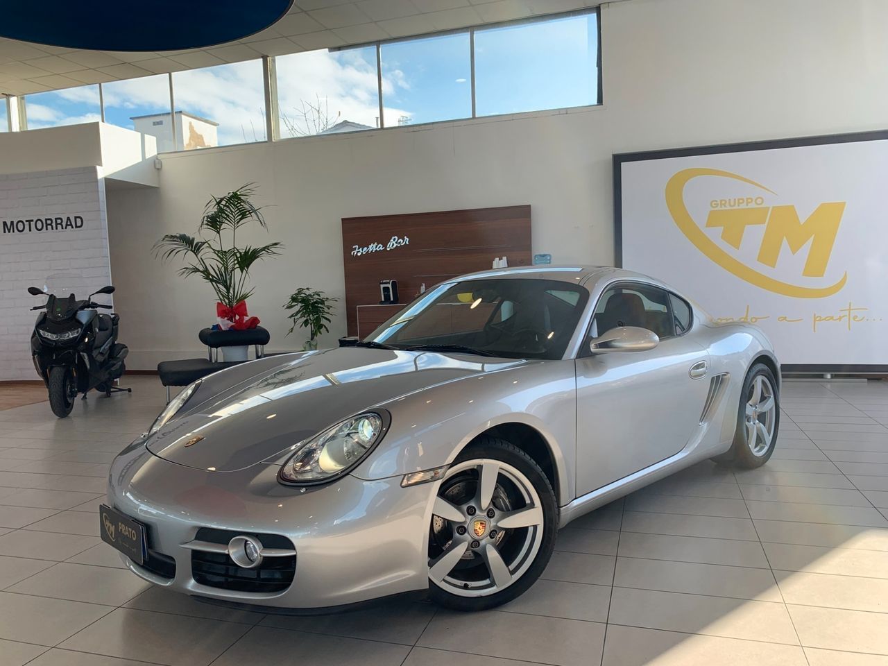 Porsche Cayman Coup�� 245CV