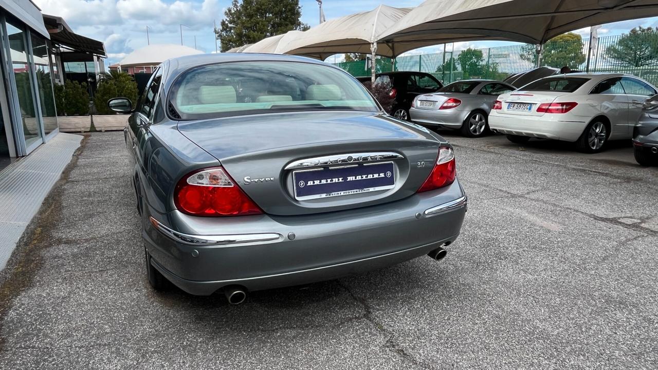 Jaguar S-Type (X202) 3.0 V6 24V cat Executive