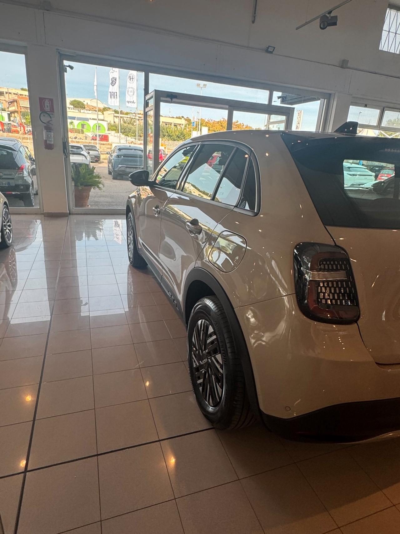 BELLISSIMA FIAT 600 Hybrid 110 CV DCT MHEV
