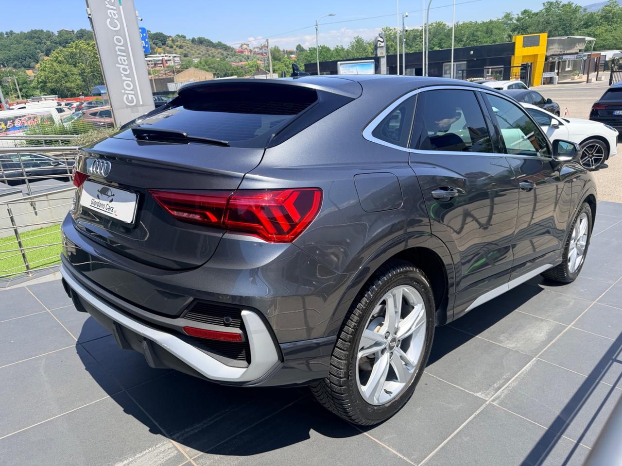 Audi Q3 SPB 35 TDI S tronic line edition in garanzia