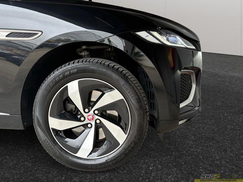 Jaguar F-Pace F-Pace 2.0 D 204 CV AWD aut. R-Dynamic SE