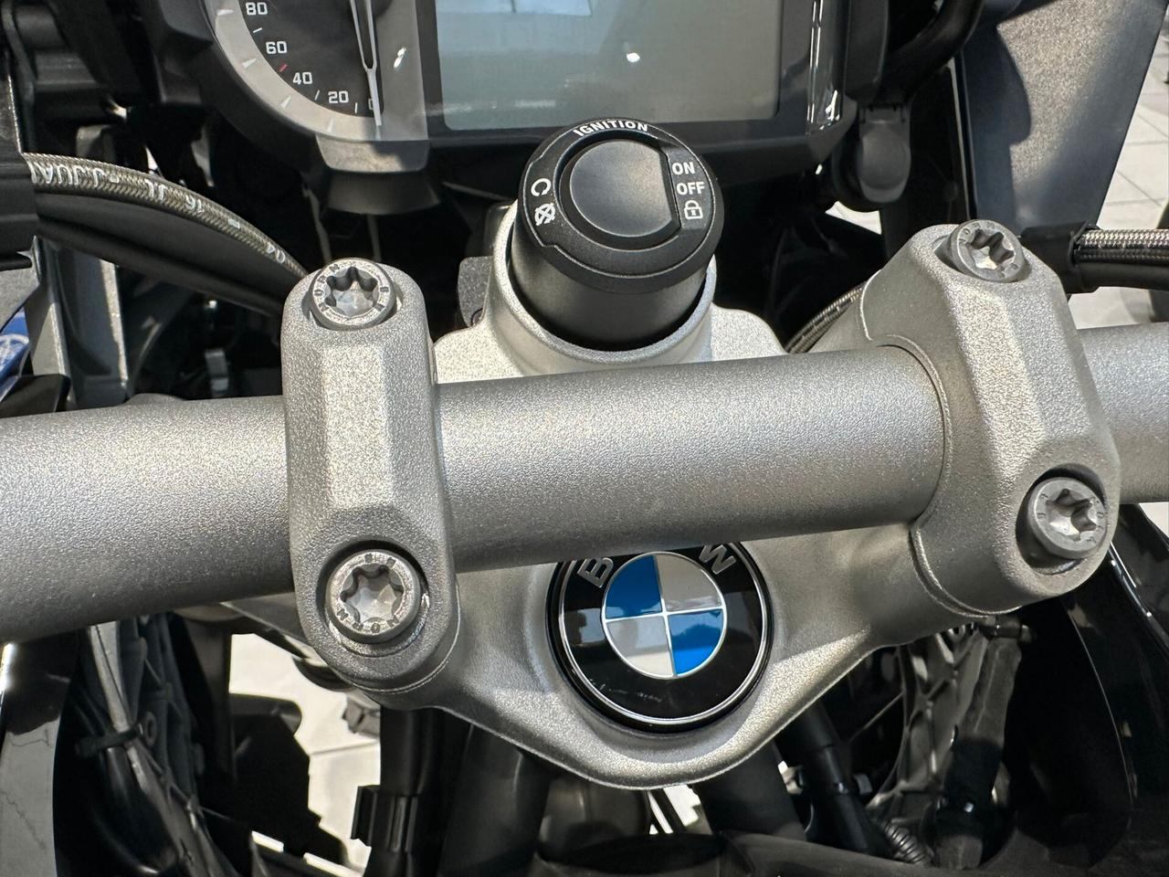 BMW R 1200 GS TRIPLE BLACK