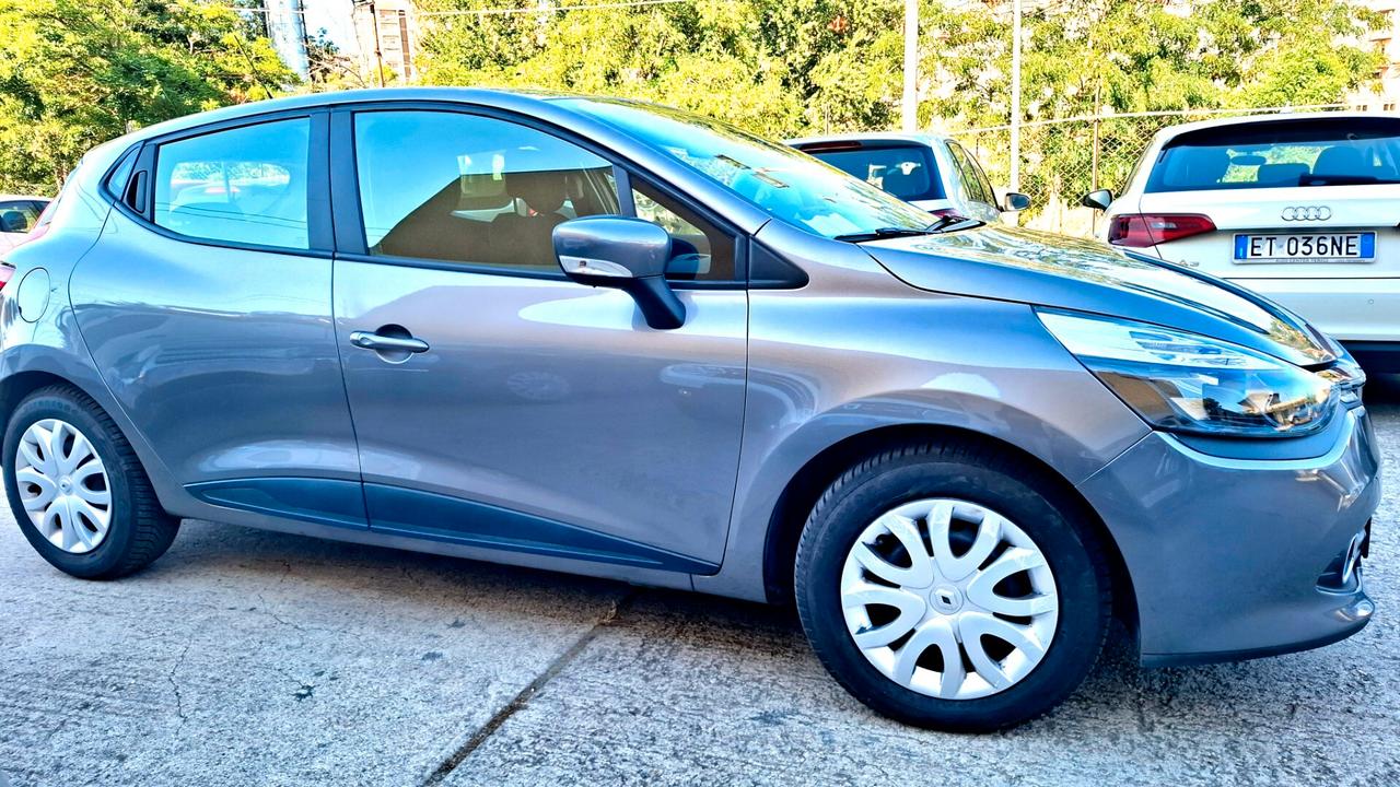 Renault Clio 1.5 dCi 8V 75CV 5 porte Live