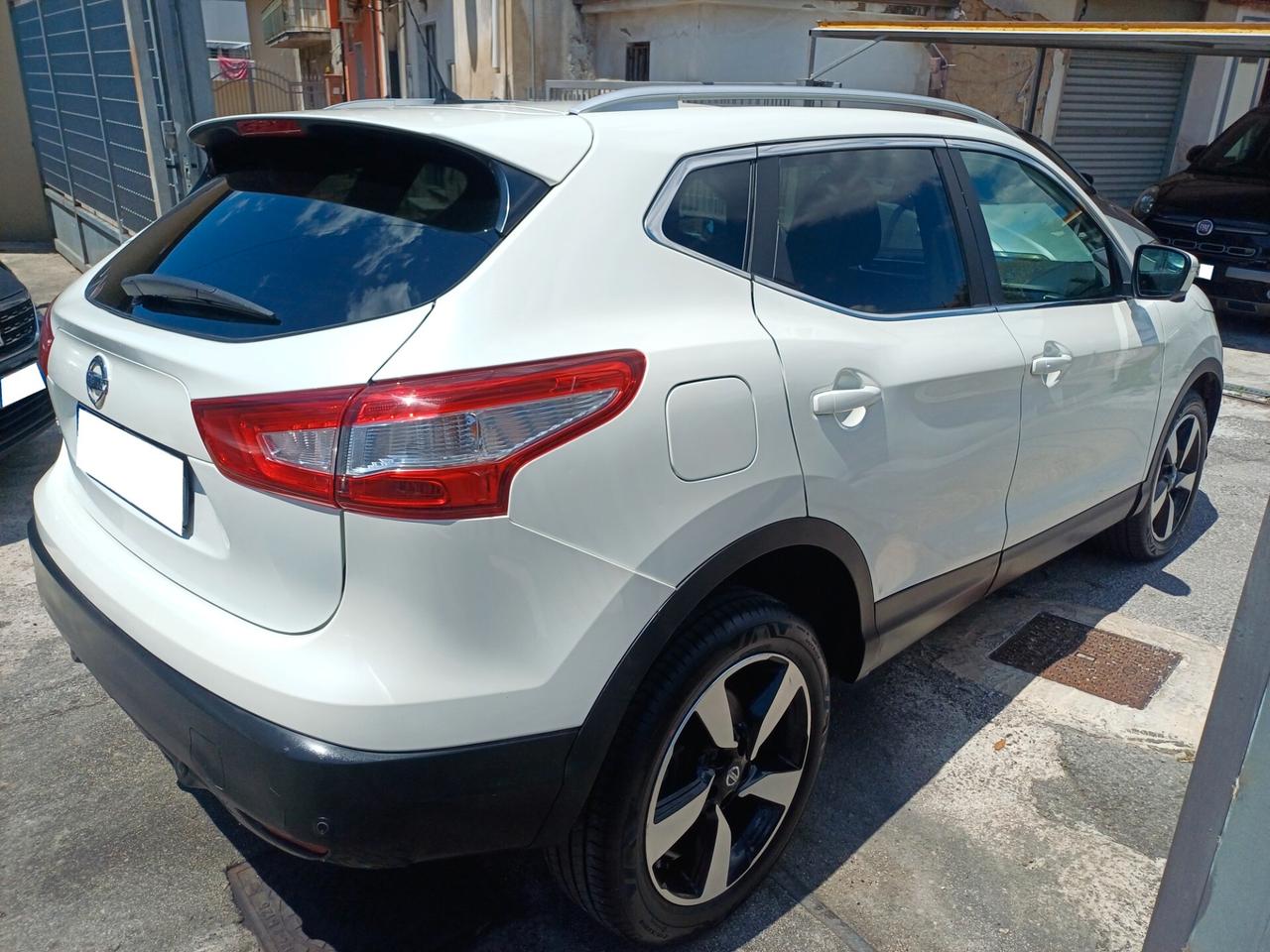 Nissan Qashqai 1.5 dCi Tekna Tetto Panoramico