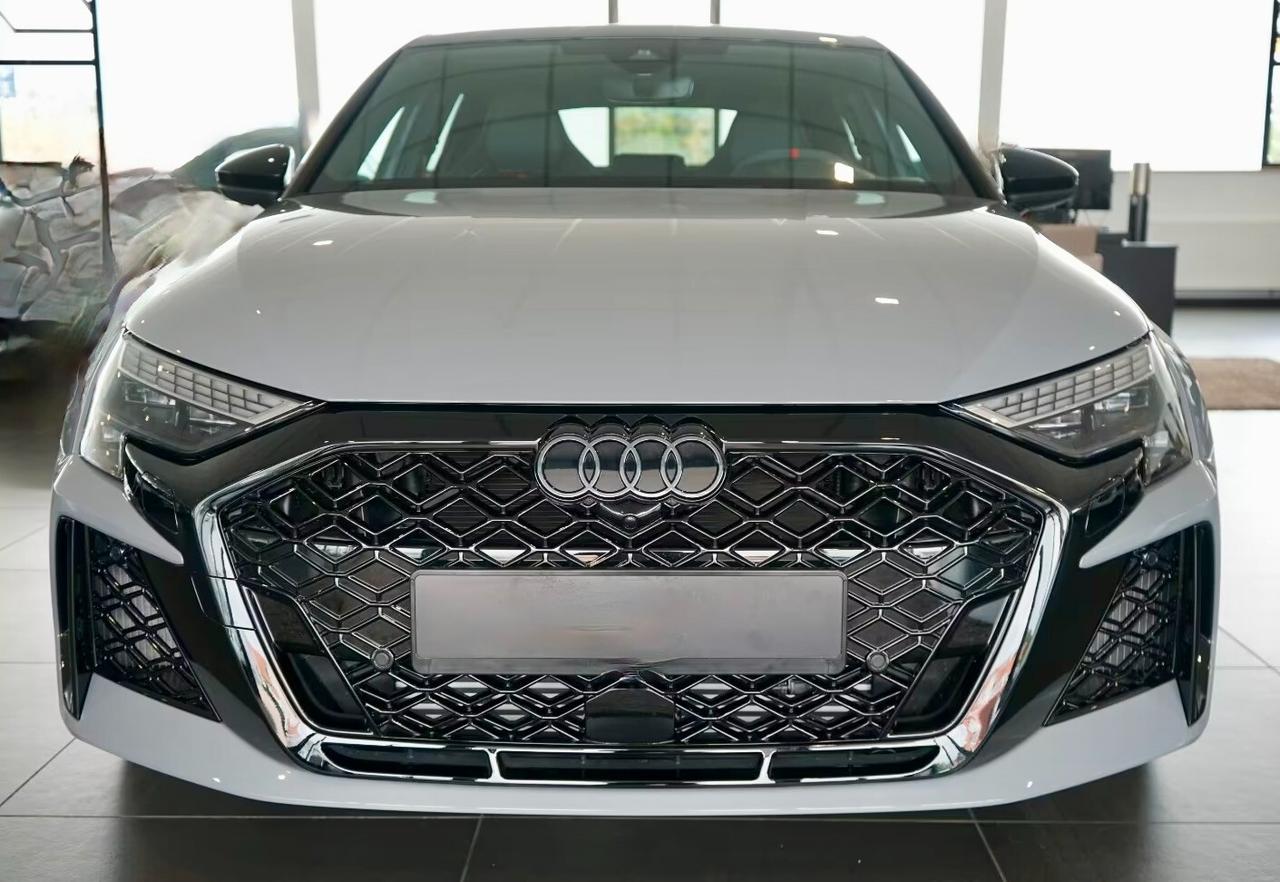 Audi RS3 GRIGIO NARDO'