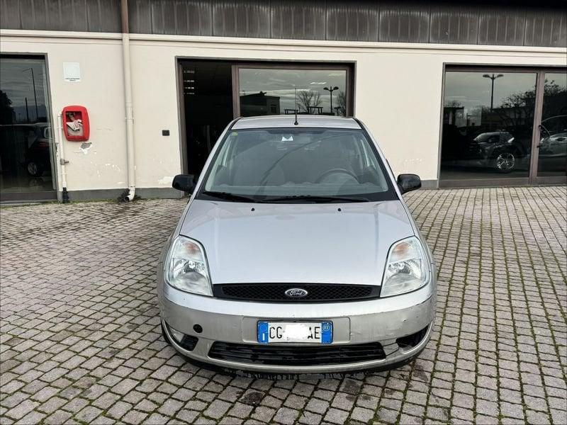 Ford Fiesta Fiesta 1.2 16V 3p. Ambiente