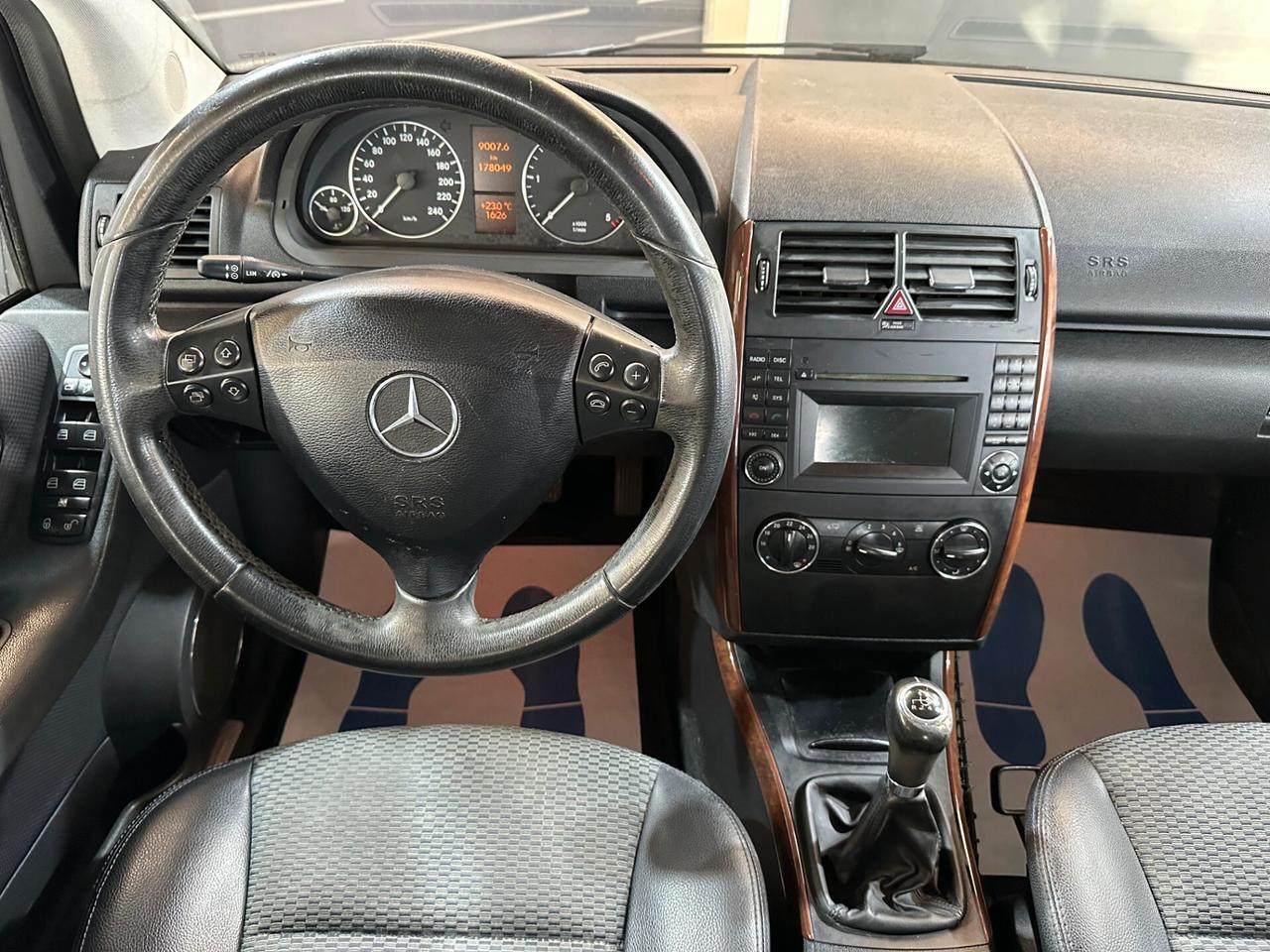 Mercedes-Benz A 180 cdi Premium