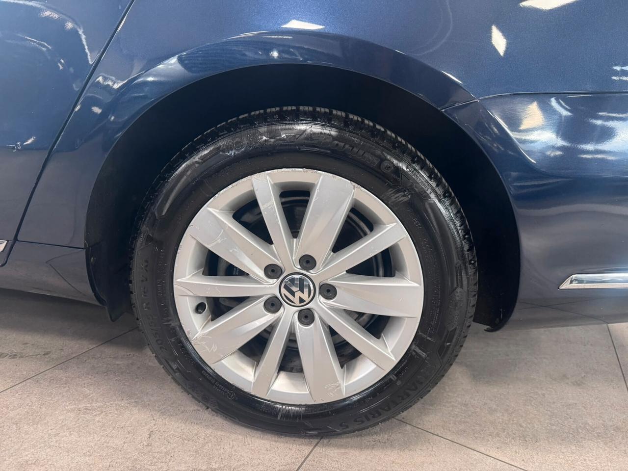 Volkswagen Passat 2.0 TDI Comfortline BlueM. Tech.