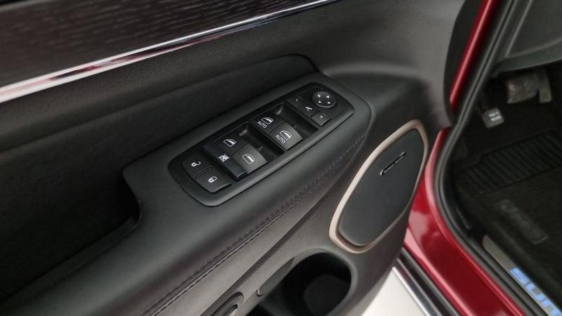 Jeep Grand Cherokee 3.0 V6 CRD 250 CV Multijet II Summit