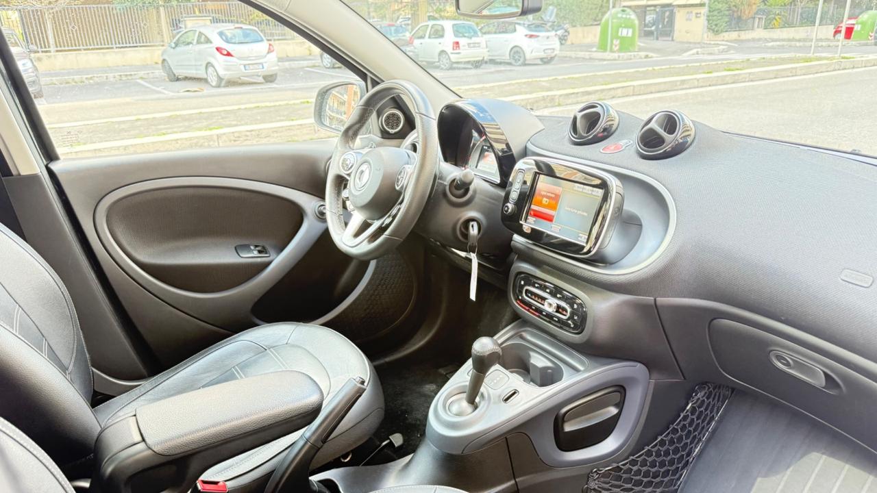 Smart ForFour 90 0.9 Turbo twinamic Prime LED NAVI KAMERA PANORAMA CERCHI 16 PDC PACCHETTO SPORT JBL
