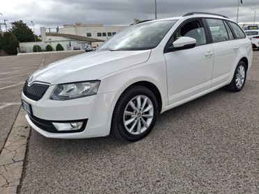 Skoda Octavia 1.6 TDI CR 105 CV. Wagon Elegance