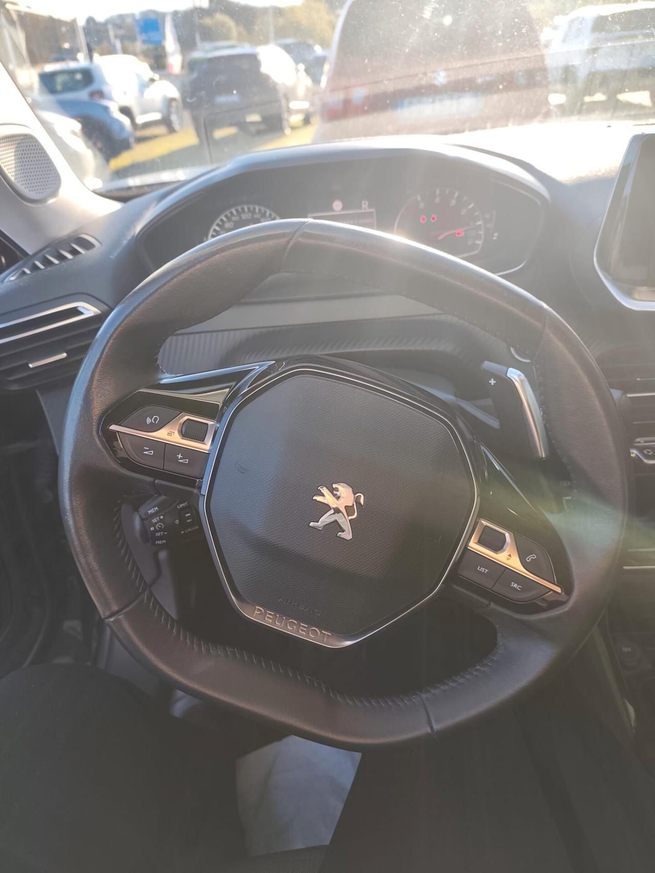 Peugeot 2008 BlueHDi 130 S&S EAT8 Allure N1 AUTOCARRO