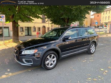 Volvo XC 70 XC70 2.4 D5 Summum #5941