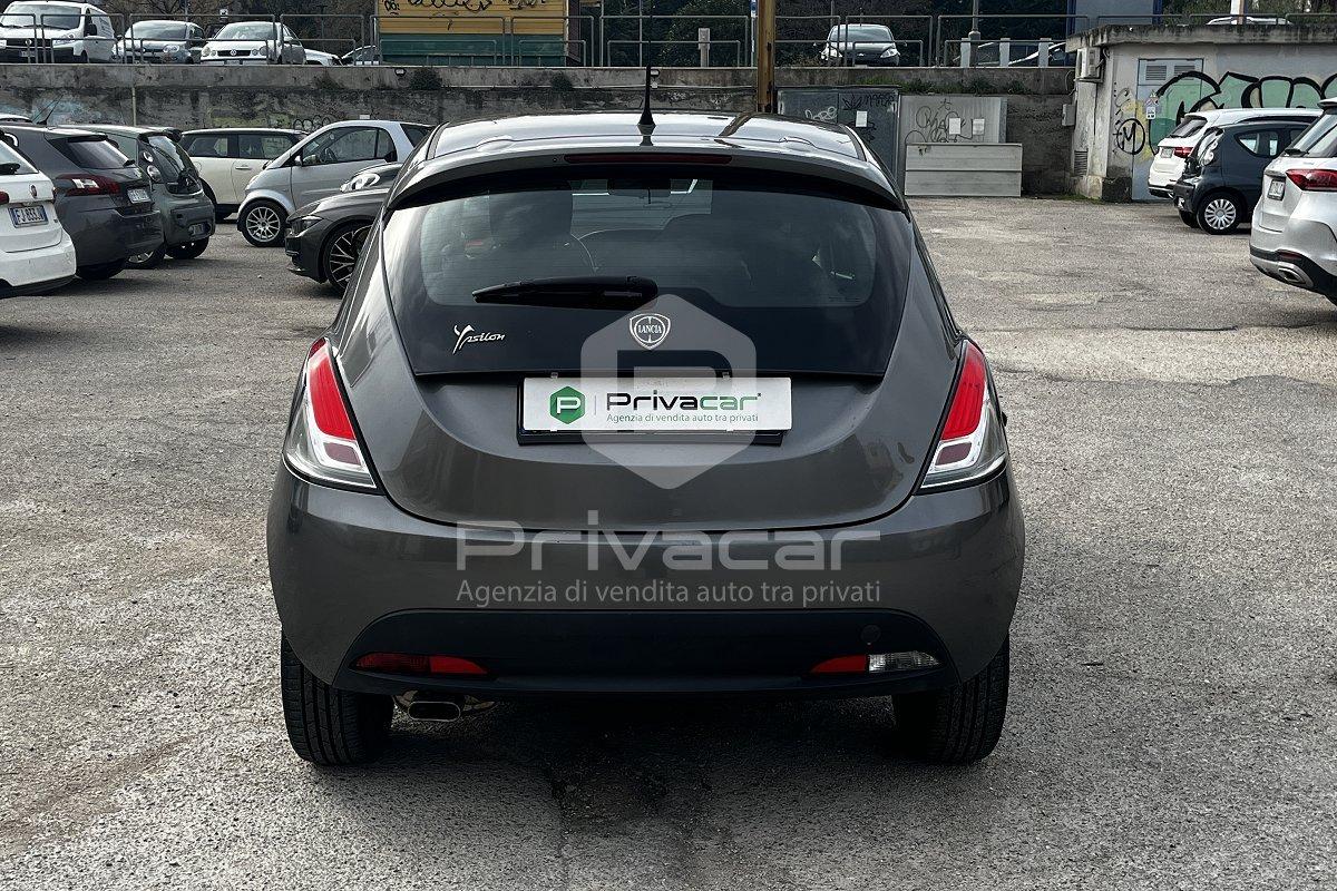 LANCIA Ypsilon 1.2 69 CV 5 porte Gold