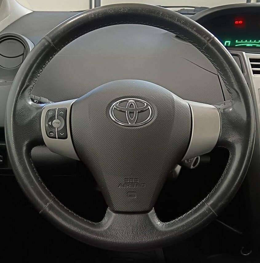 Toyota Yaris Diesel CAMBIO AUTOMATICO