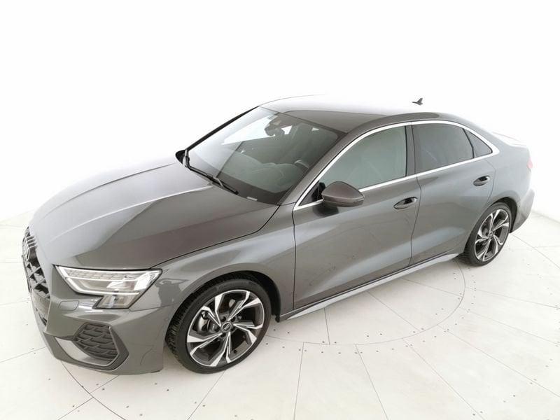Audi A3 Sedan 35 2.0 tdi S line edition s-tronic