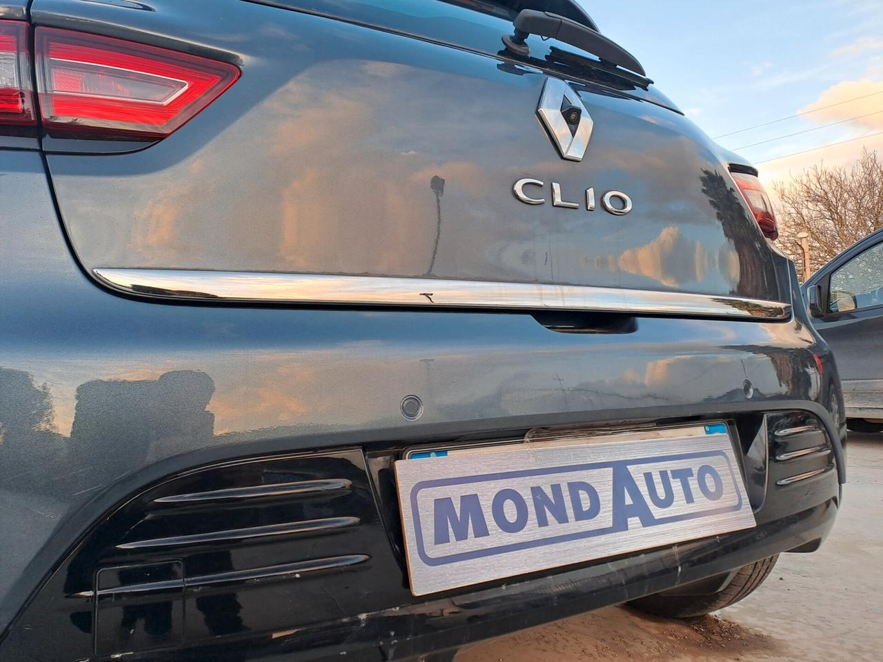 Renault Clio dCi 8V 75 CV 2019 SOLO 90MILA KM